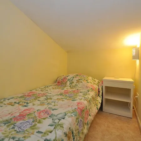 Apartamento Revolution Apartment